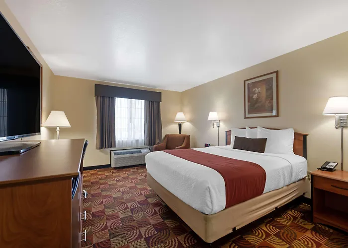 Western & Hotel