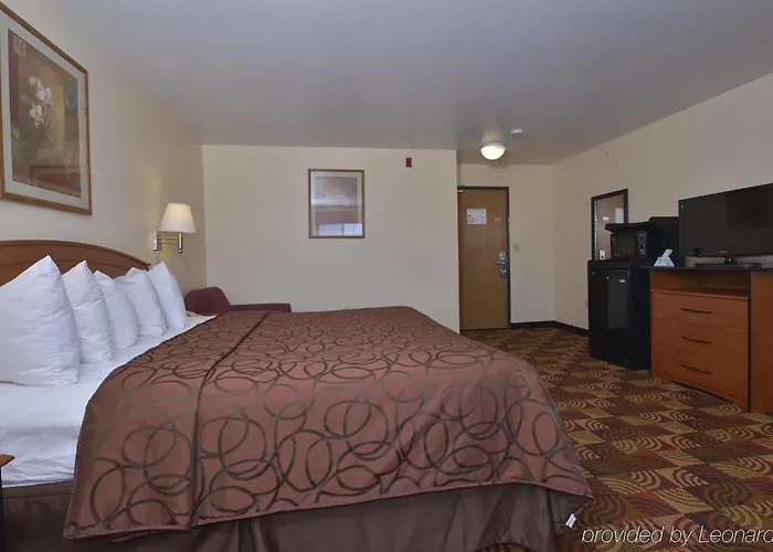Western & Hotel